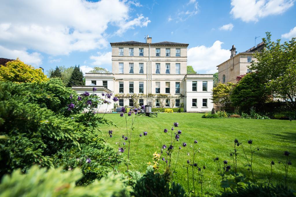 The Ayrlington Guesthouse Bath Exteriér fotografie